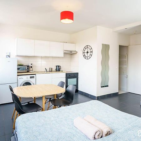 Escale-Marne Fr - 102 - Free Parking - Free Luggage Storage - All Equipped - Linen Included - Washing Machine - 10Mn Walk Metro 8 - Rer A - Panoramic View - From 1 To 4 Guests Maisons-Alfort Extérieur photo