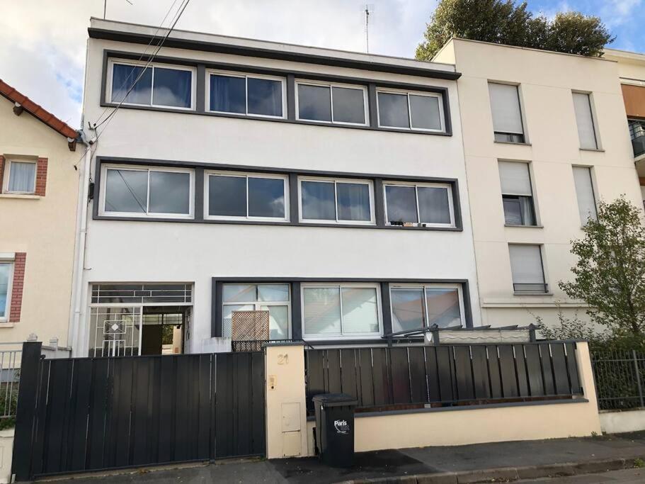 Escale-Marne Fr - 102 - Free Parking - Free Luggage Storage - All Equipped - Linen Included - Washing Machine - 10Mn Walk Metro 8 - Rer A - Panoramic View - From 1 To 4 Guests Maisons-Alfort Extérieur photo