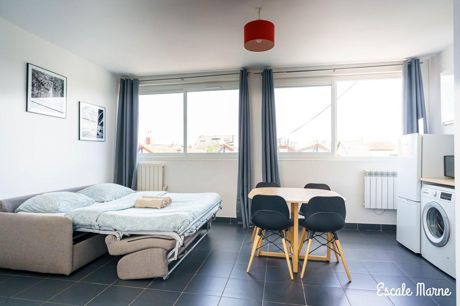 Escale-Marne Fr - 102 - Free Parking - Free Luggage Storage - All Equipped - Linen Included - Washing Machine - 10Mn Walk Metro 8 - Rer A - Panoramic View - From 1 To 4 Guests Maisons-Alfort Extérieur photo