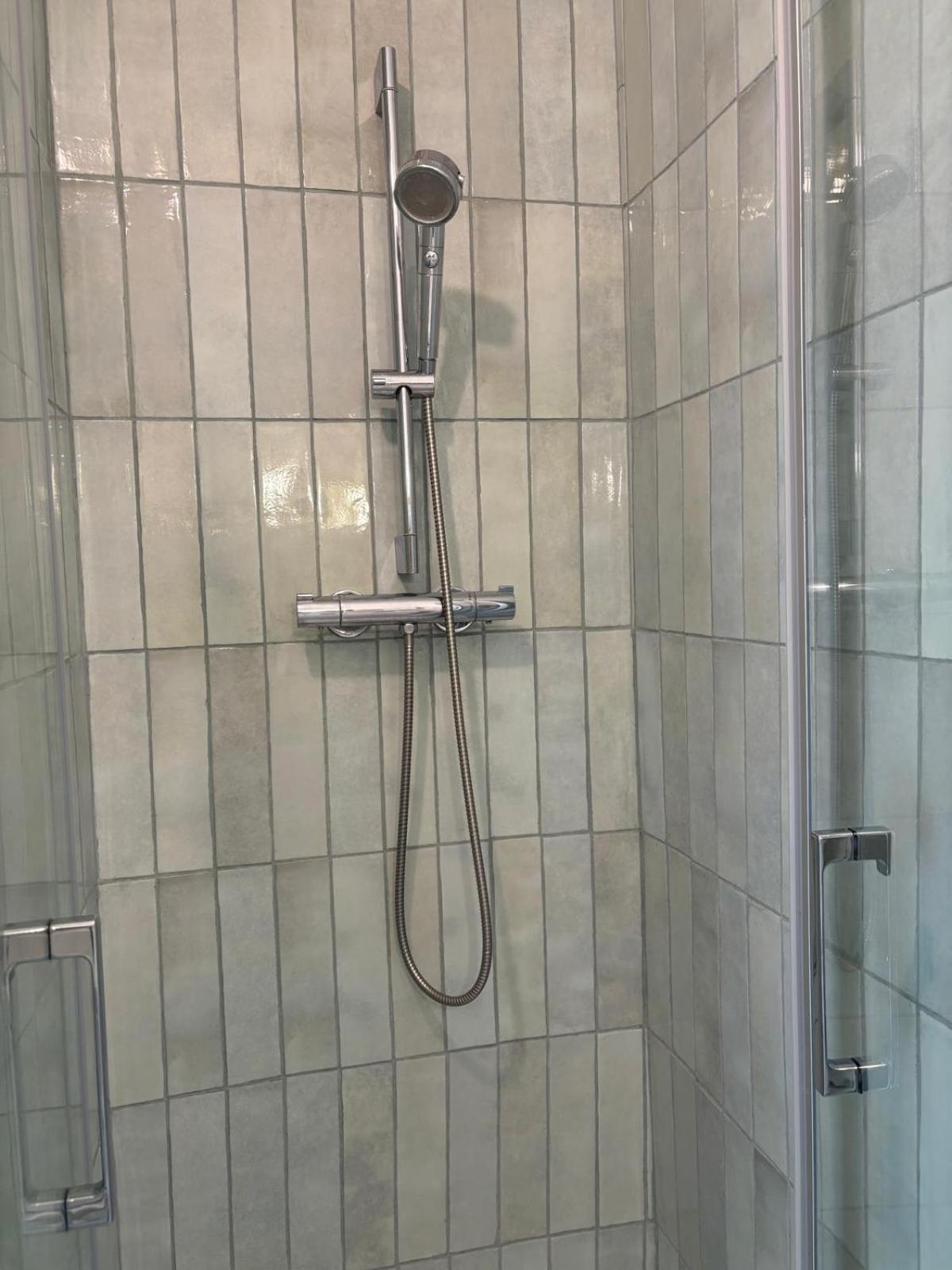 Escale-Marne Fr - 102 - Free Parking - Free Luggage Storage - All Equipped - Linen Included - Washing Machine - 10Mn Walk Metro 8 - Rer A - Panoramic View - From 1 To 4 Guests Maisons-Alfort Extérieur photo